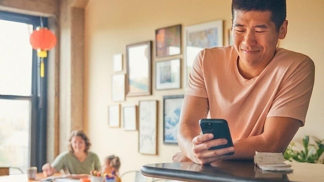 Photo for: How to get more value from AI when managing your finances