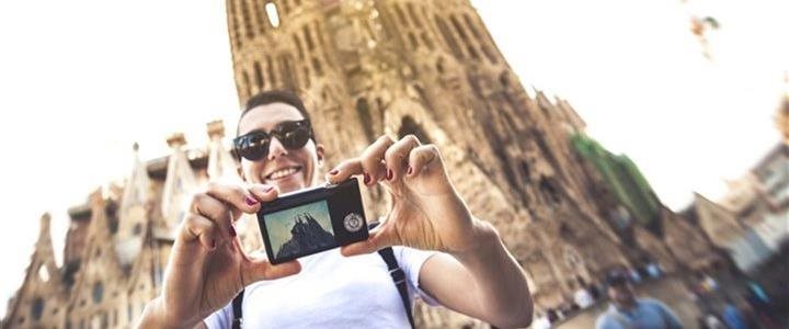 Photo for: 5 exotic summer vacations that are a steal due to the strong dollar