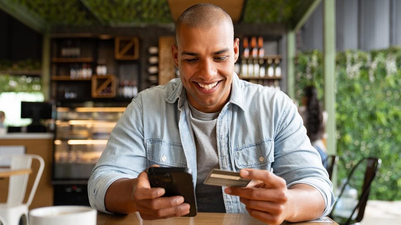 Photo for: How to navigate the world of credit with confidence
