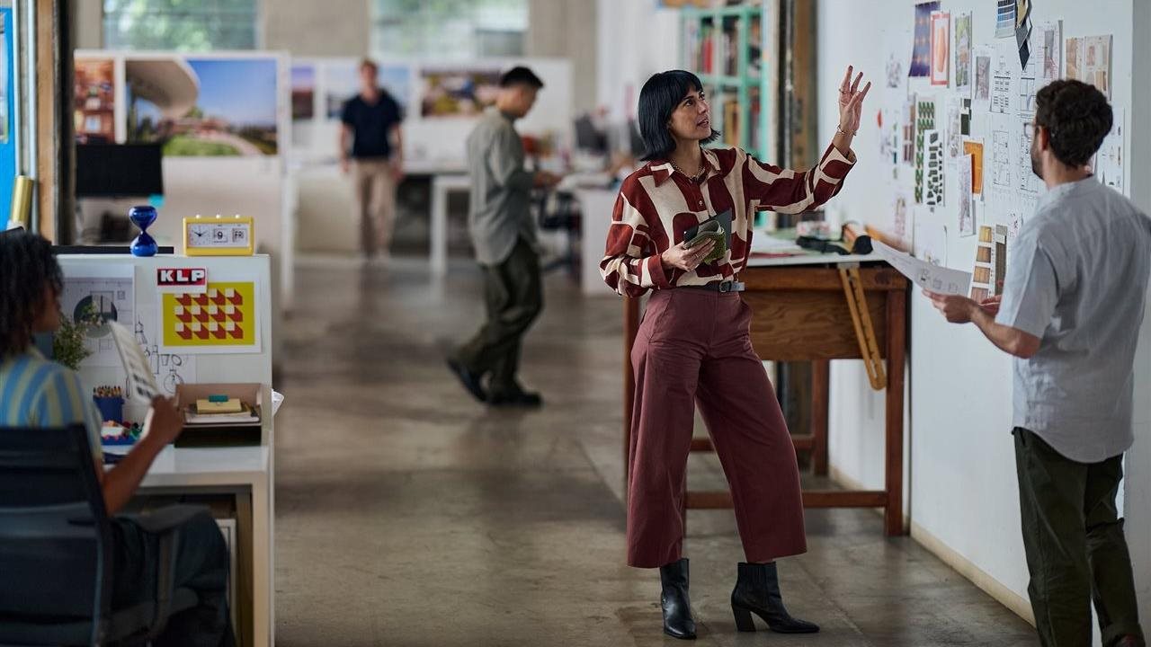 Photo for: Unlocking Growth: 4 Savvy Ways Small Business Owners Can Reinvest Cash Back Rewards