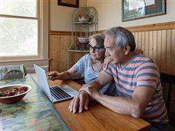 Empiece el año nuevo con el pie derecho: los 5 puntos principales en la lista de tareas de atención médica de las personas mayores