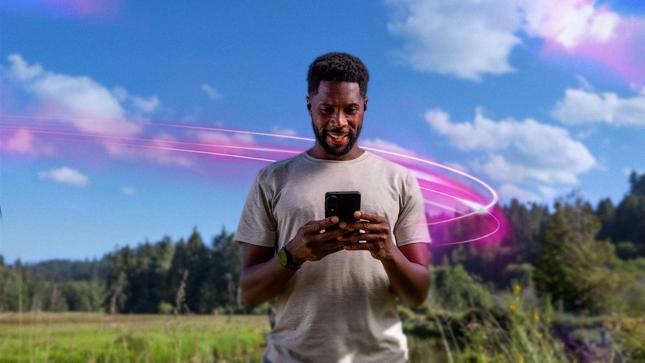 Photo for: How to choose the right wireless network for you