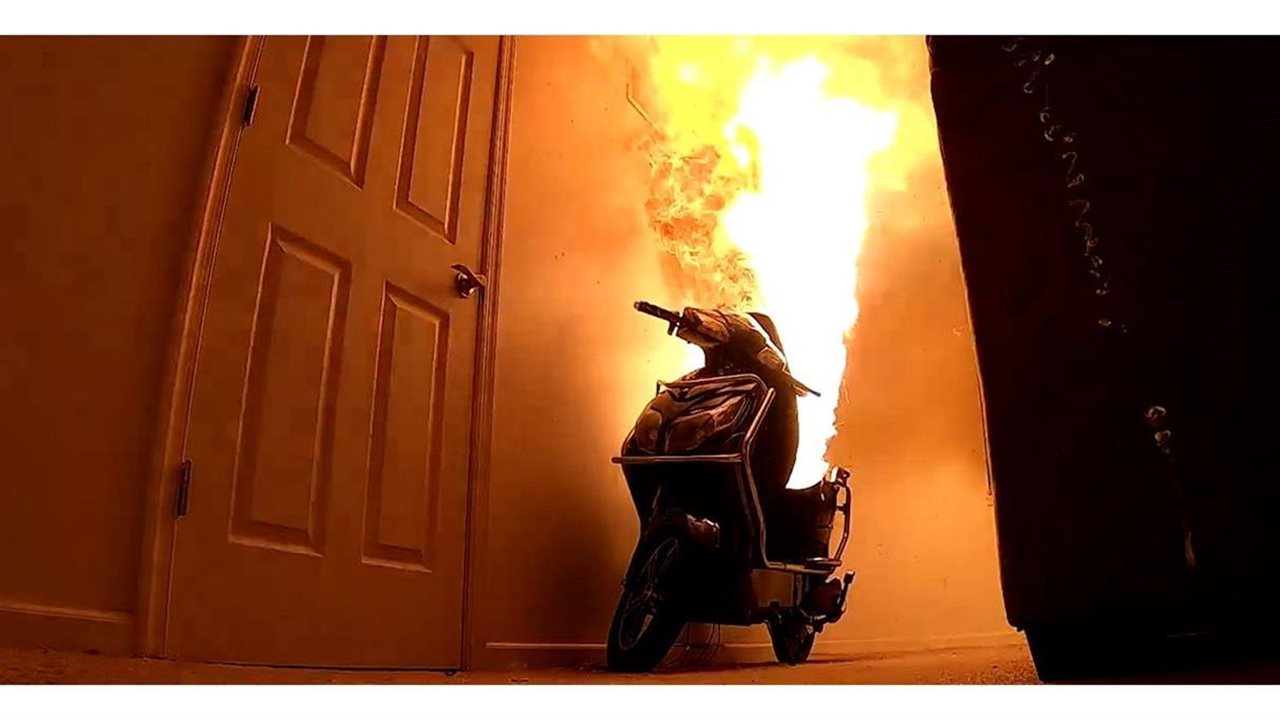 Photo for: 6 simple yet effective ways to prevent a lithium-ion battery fire