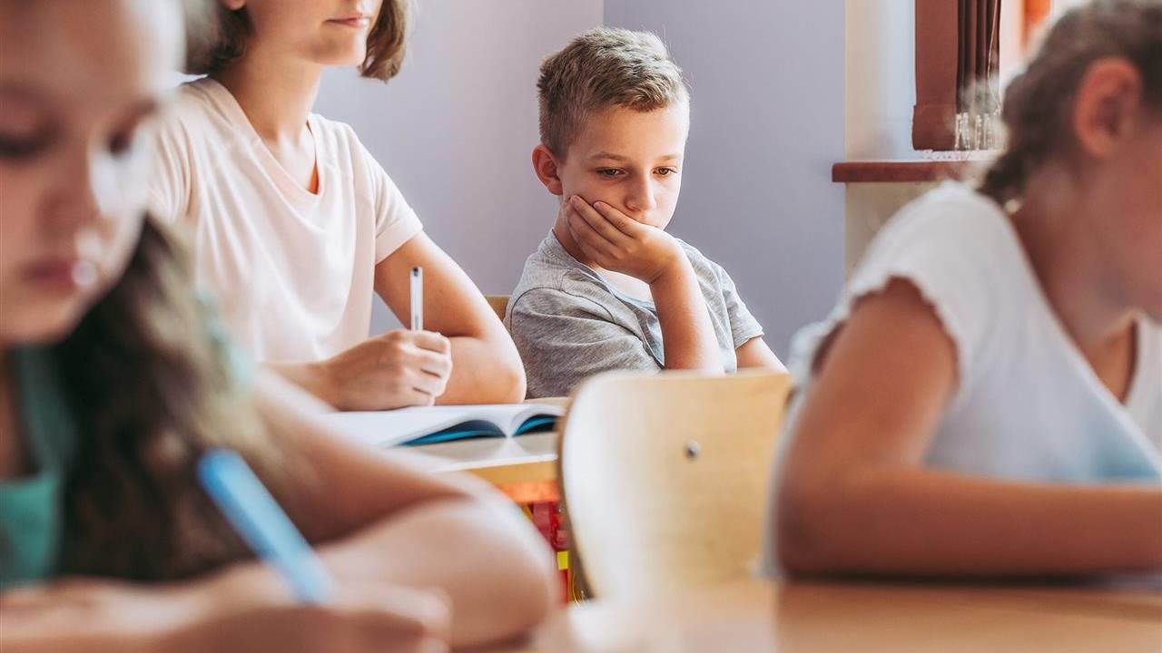 Photo for: 5 ways to help kids adjust to the new school year
